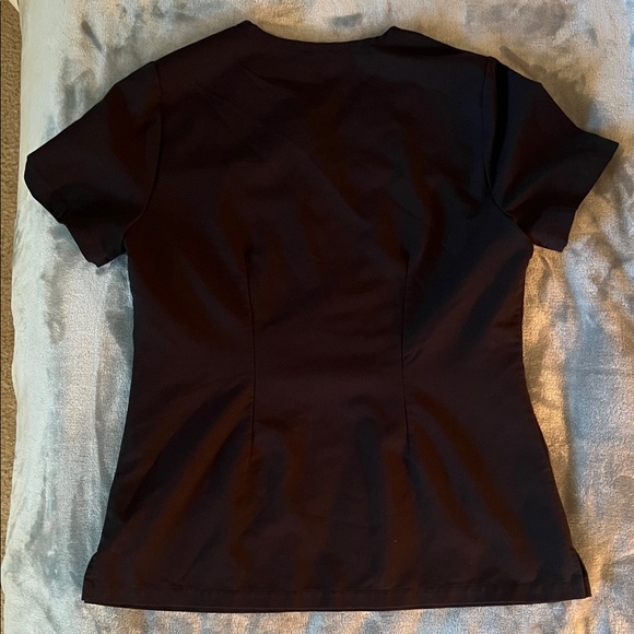 Jaanuu Women’s Black Scrub Top - Picture 3 of 3